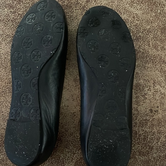 Tory Burch shoes size 7B black color, sales final - Picture 2 of 2